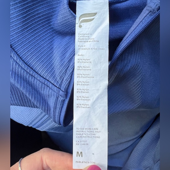 Fabletics workout jacket - Picture 4 of 4